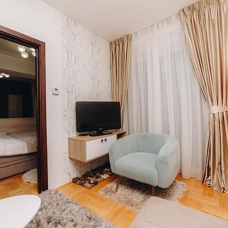 Urban Lux Apartmani Kragujevac Exterior photo