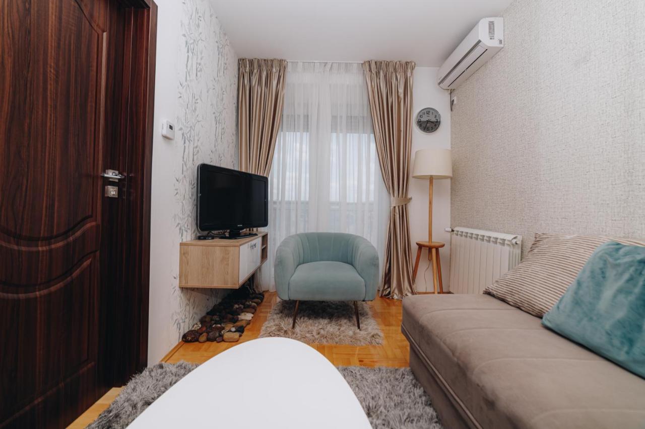 Urban Lux Apartmani Kragujevac Exterior photo